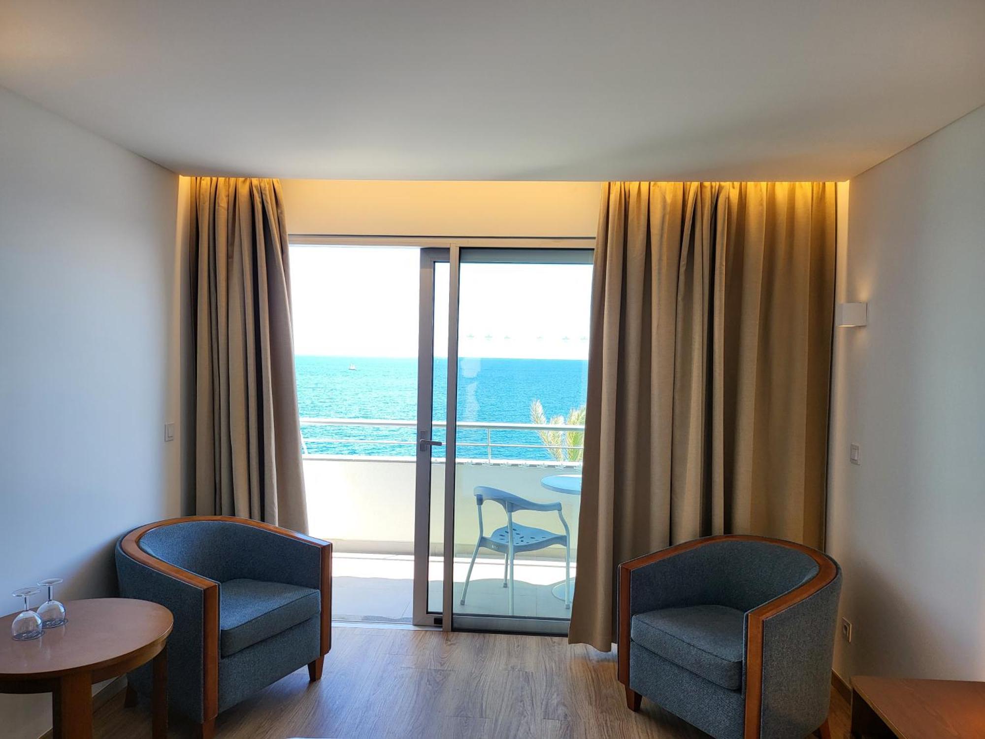 Superior Twin Room Sea View