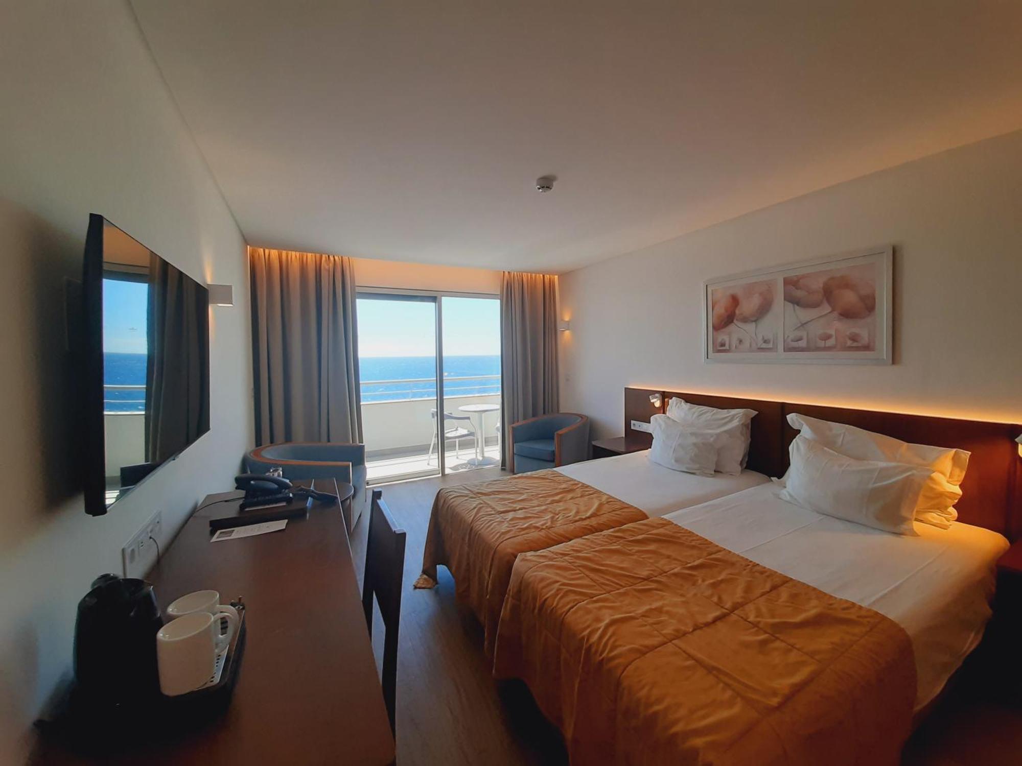 Superior Twin Room Sea View